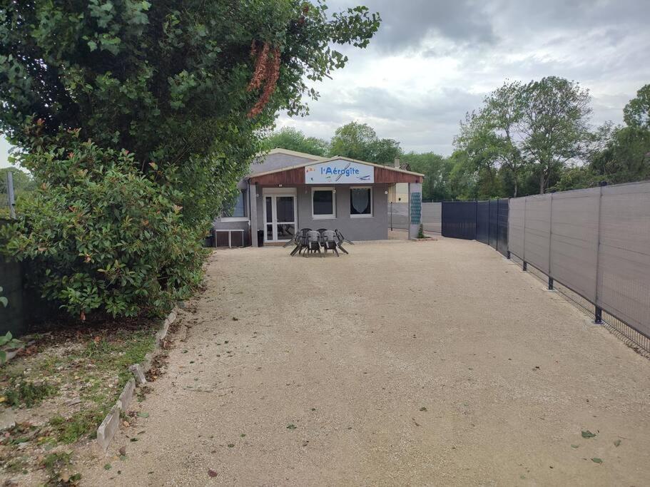 Maison Pour 6 Personnes Lassicourt Zewnętrze zdjęcie