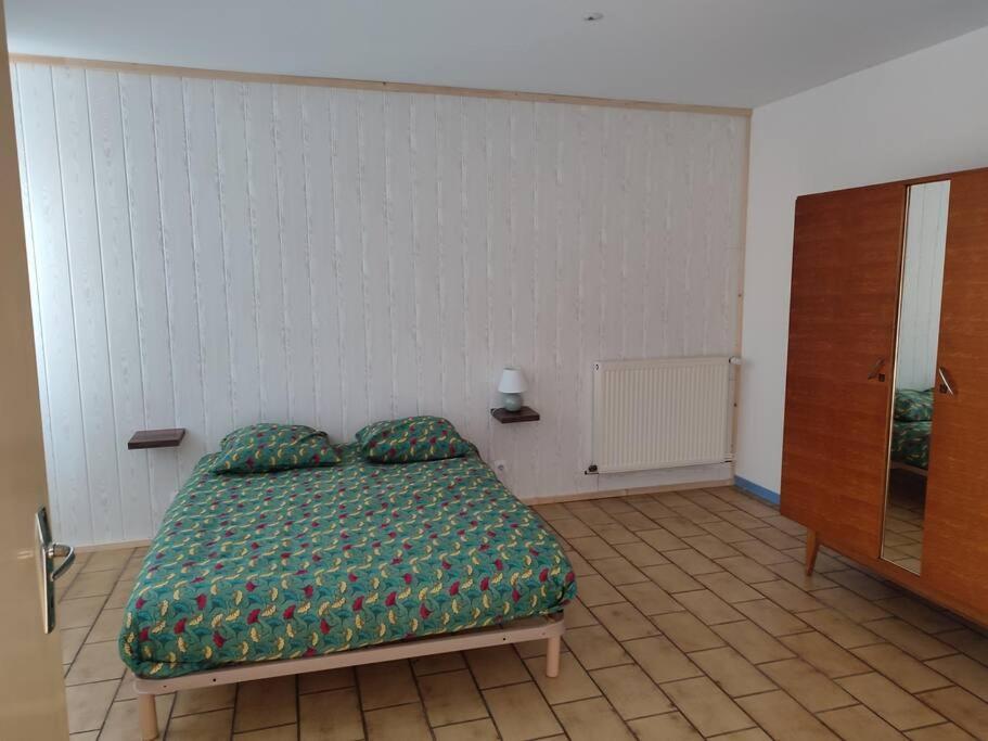 Maison Pour 6 Personnes Lassicourt Zewnętrze zdjęcie
